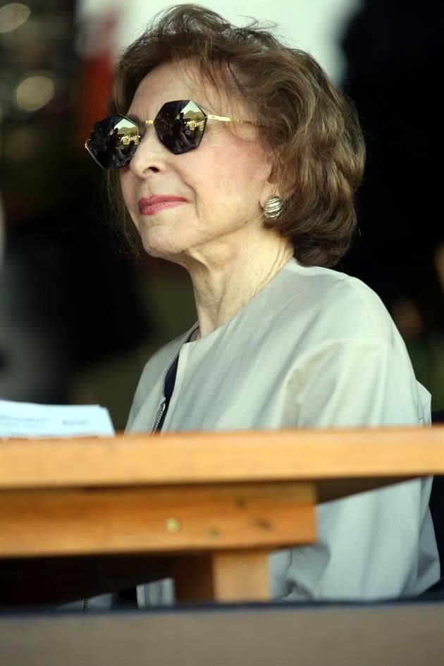 Yolanda Santos