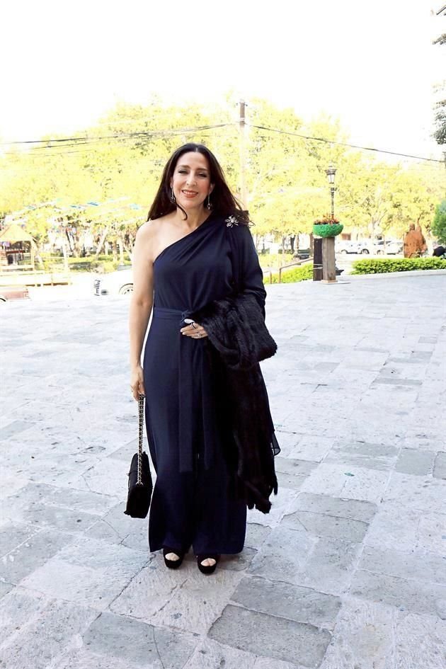 Magdalena Herrera de Calderón