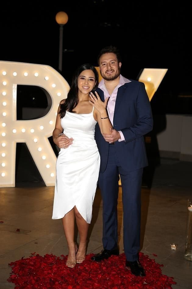 Paulina López Chavez y Daniel Torres Hinojosa