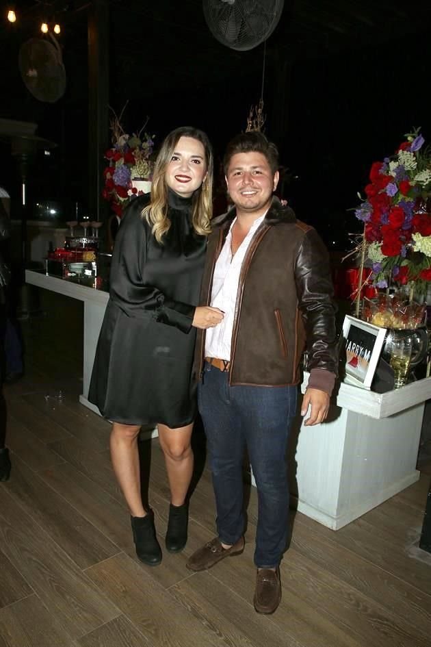 Valeria Argumedo y Adrián Garza