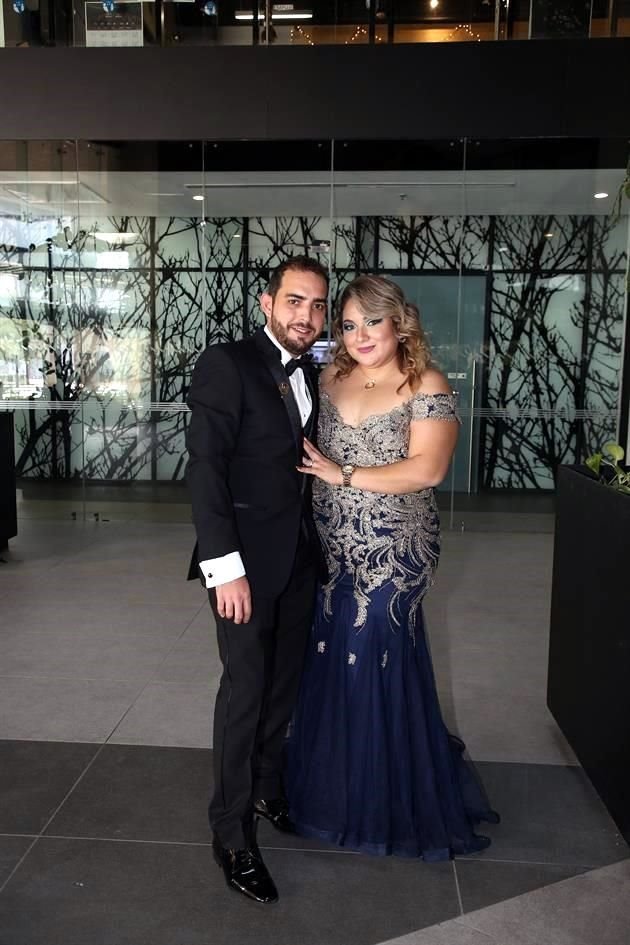 Juan de Dios Martínez y Yajaira Acosta