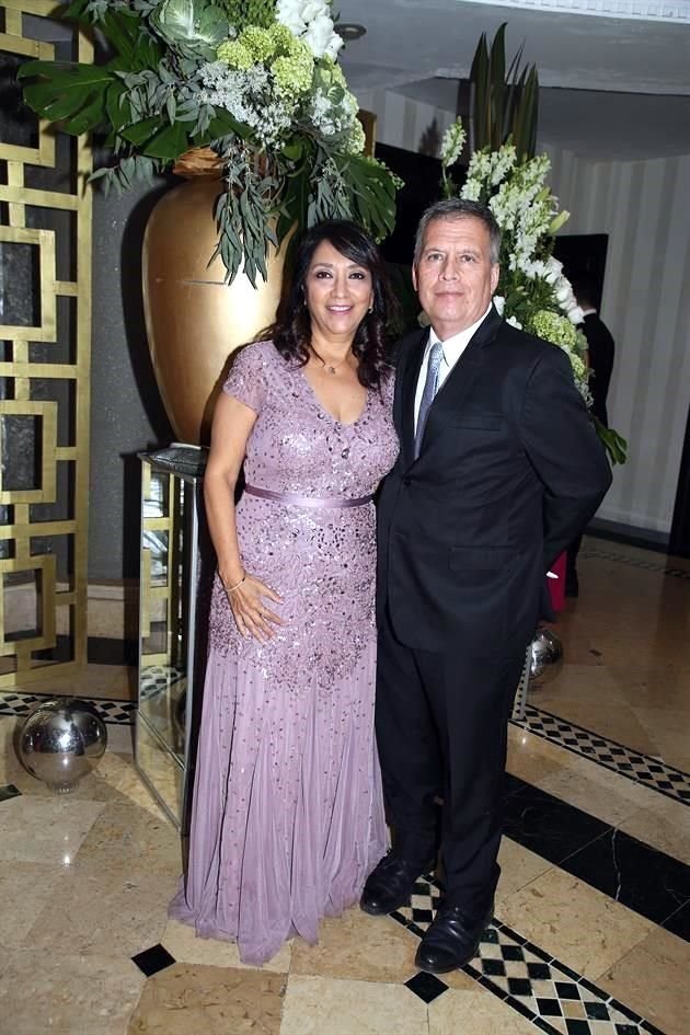 Lydia Gómez y Sergio Molina
