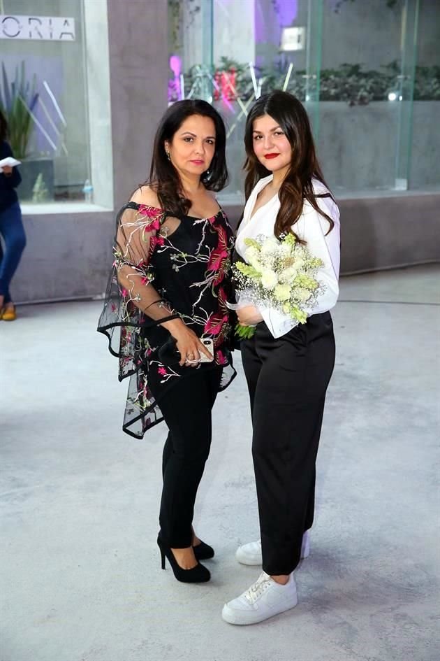 Patricia Treviño y Mariana Salazar