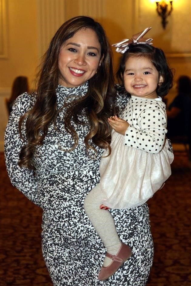 Marcela Wong y Emma Ponce de León