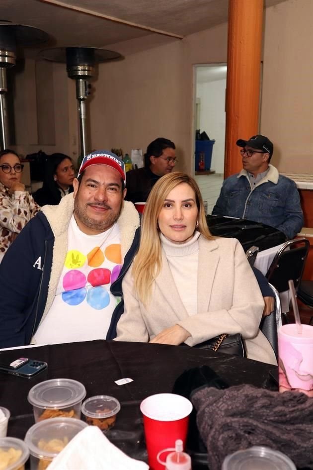 Javier Sada y Lizeth Bortoni