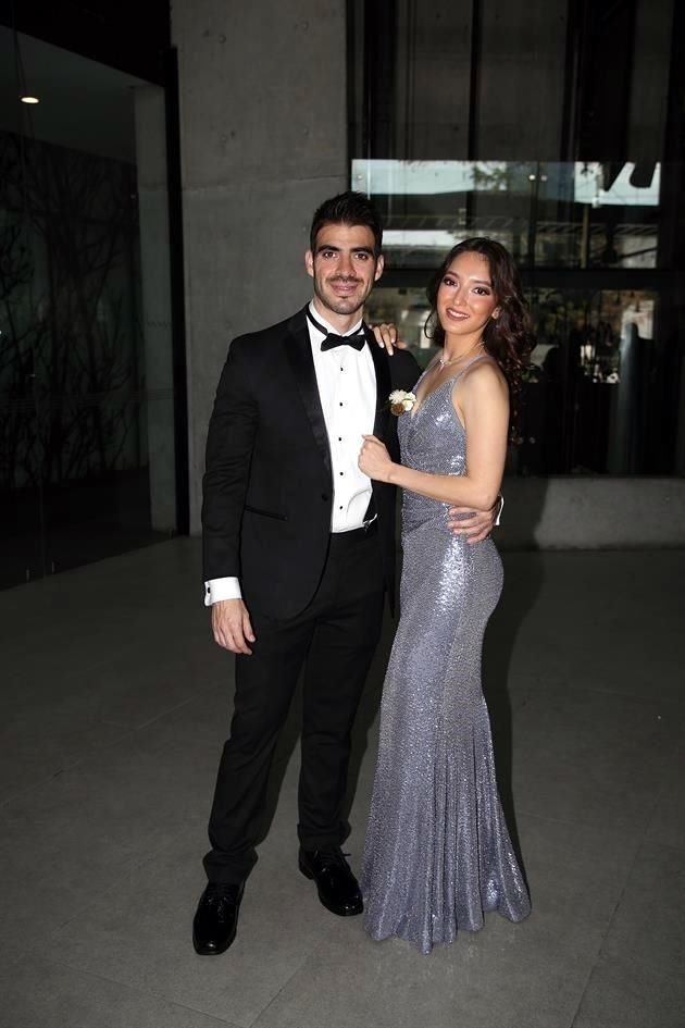 Alan Mathiew y Daniela de la Fuente