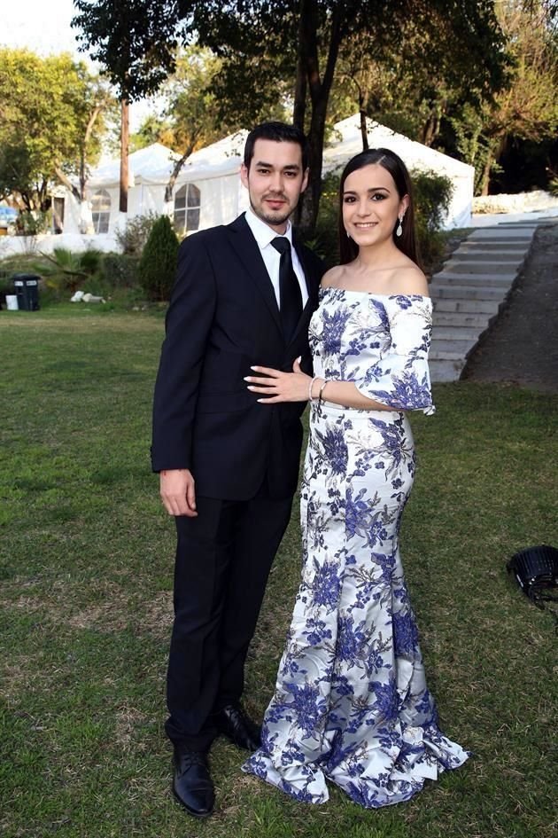 Jesús Sepúlveda y Lorena Flores