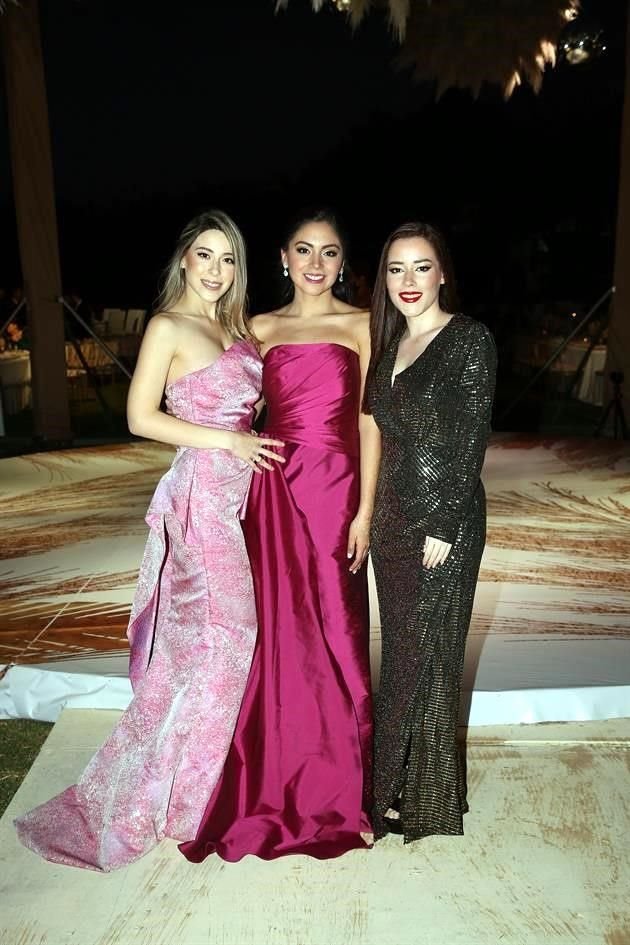 Nataly Valenti, Ale Ayala Mata y Karla Moncayo