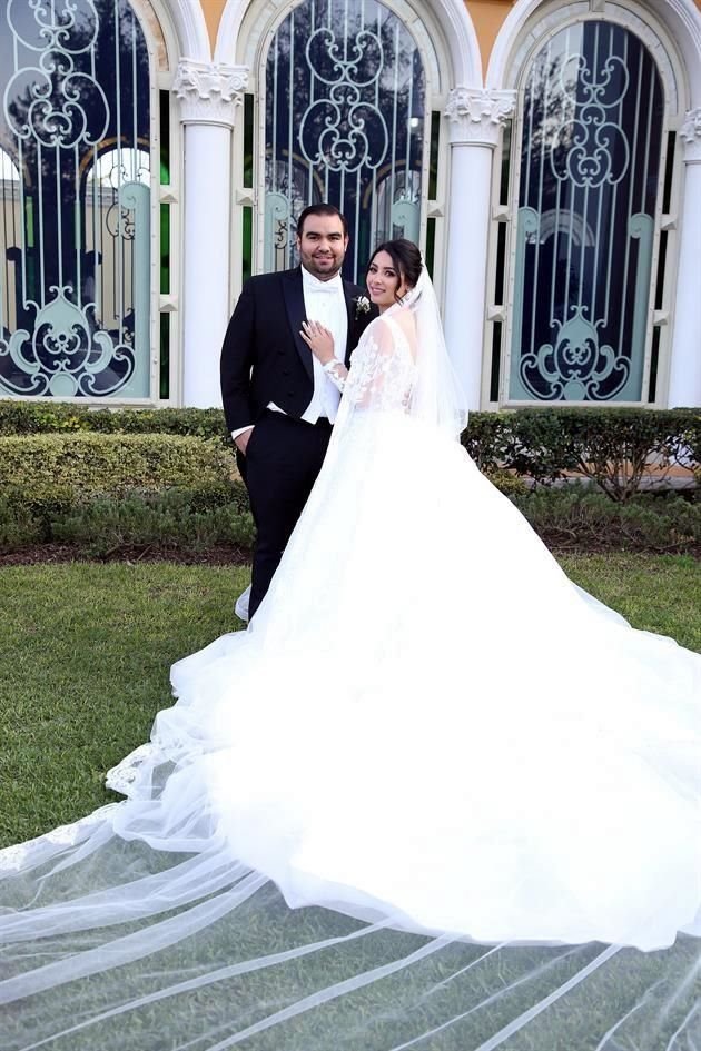 Diego Alonzo Martínez McDonald y Karla Luna González