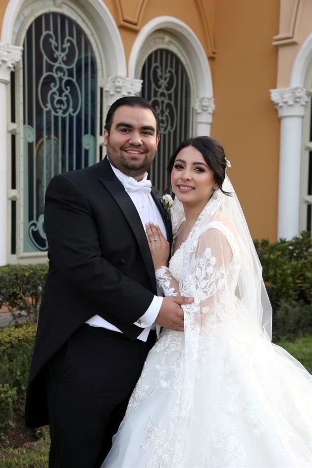 Diego Alonzo Martínez McDonald y Karla Luna González