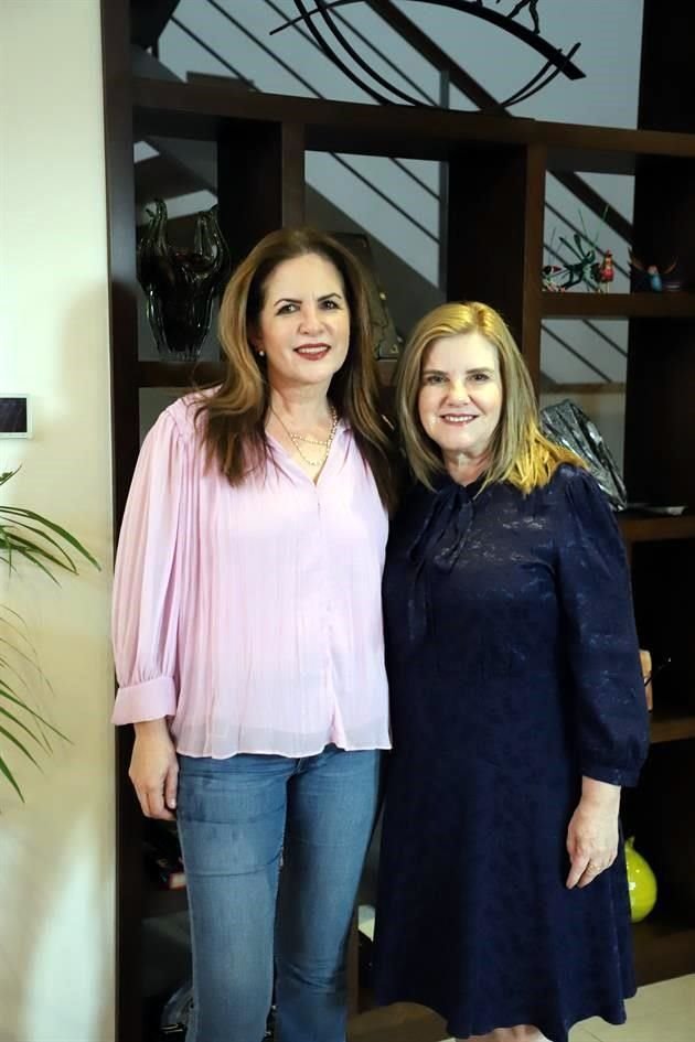 Silvia Peña y Adriana de Flores