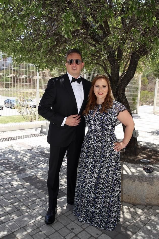 Hernán Villarreal y Mónica Ochoa