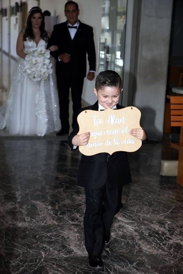 Detalle de la Boda de Daniela Espinoza Vargas y Hugo Lazcano Cantú