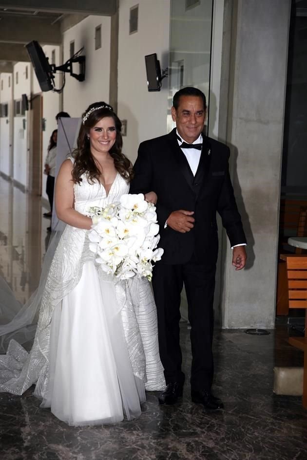Daniela Espinoza Vargas y Julio Espinoza Zamora