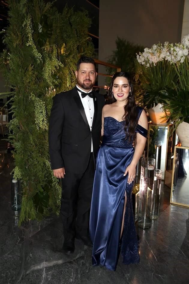 Julio Espinoza Vargas y Pamela Espinoza Vargas