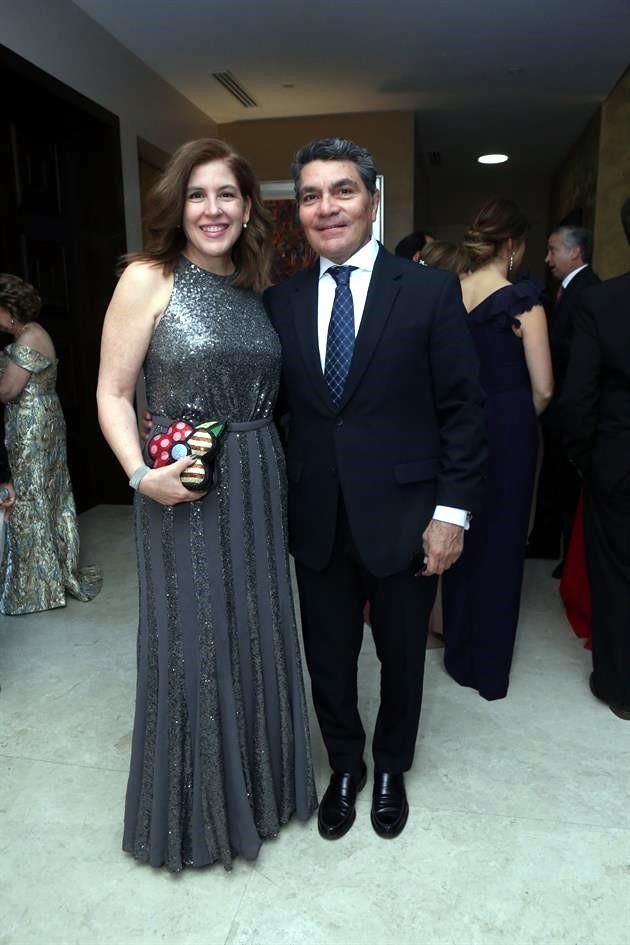 Mercedes Martínez de Alcalá y Raúl Alcalá