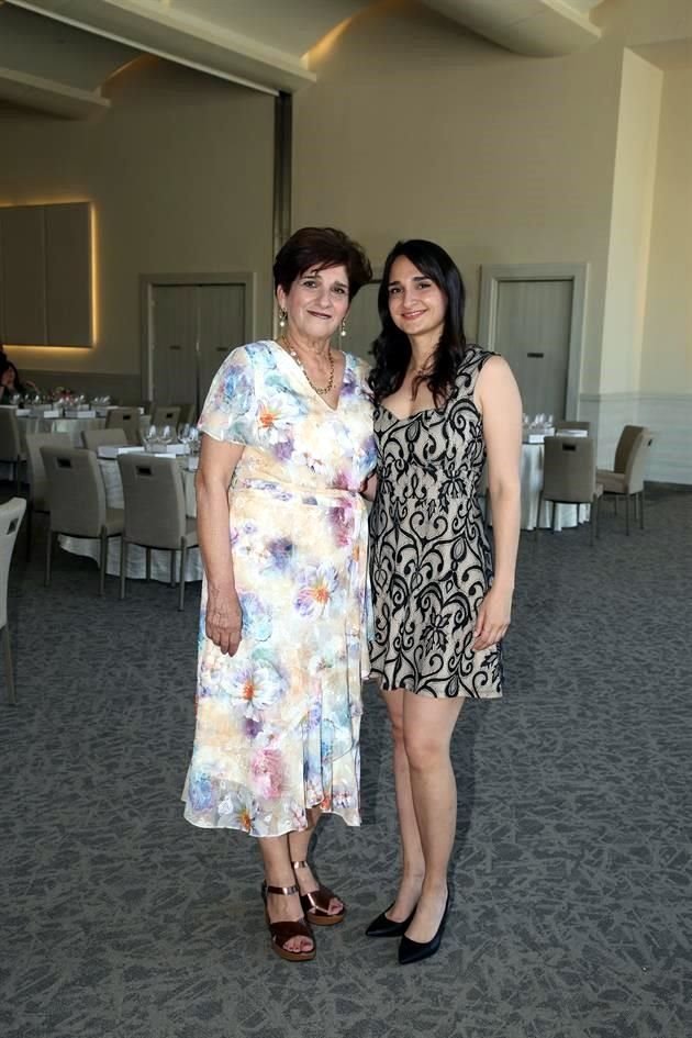 Edna Isabel de la Garza y Edna González