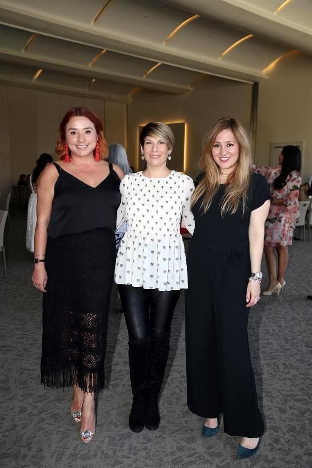 Olga María Prieto, Alexandra Miller y Nancy Villavicencio