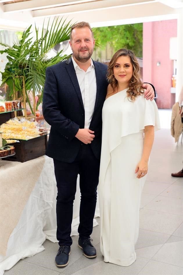 Jardar Hals Bjelland y Jossie García Félix