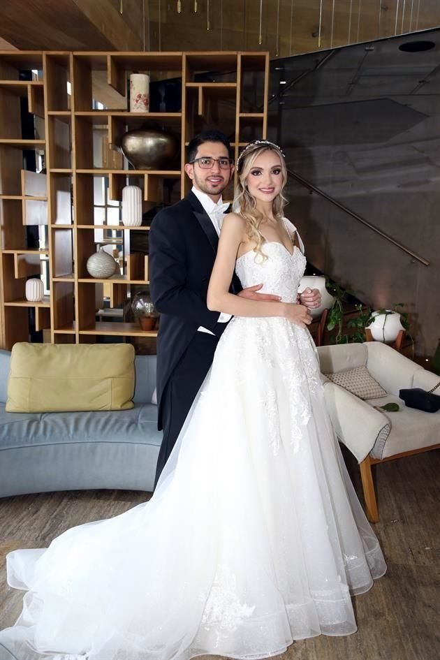 Mauricio Siller Trejo y Alejandra Treviño Martínez