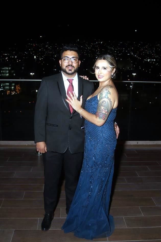 Hazel Alemán y Alejandra de la Garza