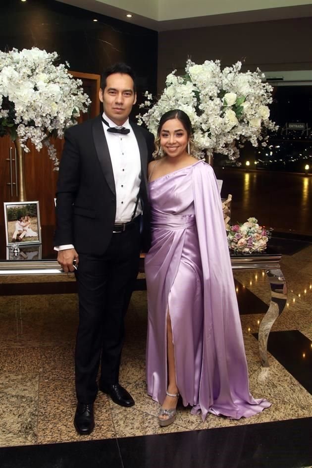 Mario García y Stephanie Torres