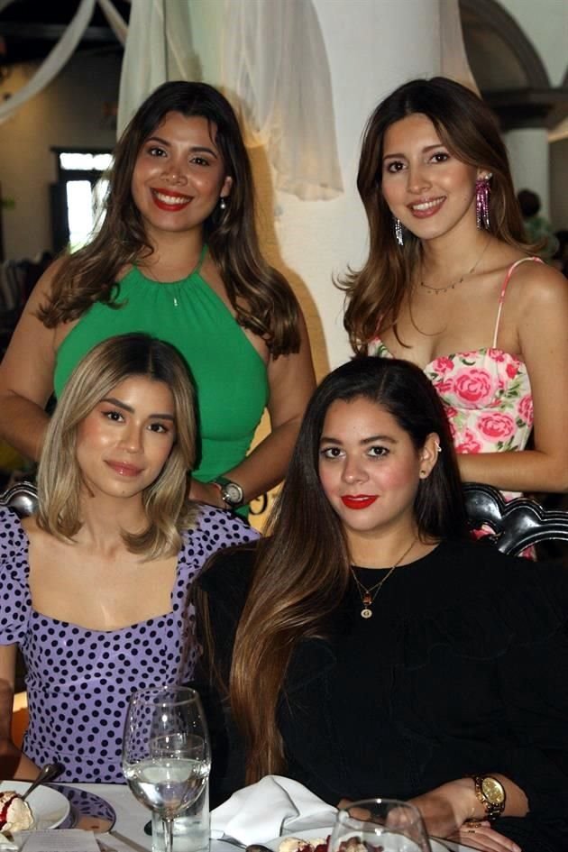 Marianel Zárate, Gaby Cantú, Valeria Hernández y Gaby Urreta