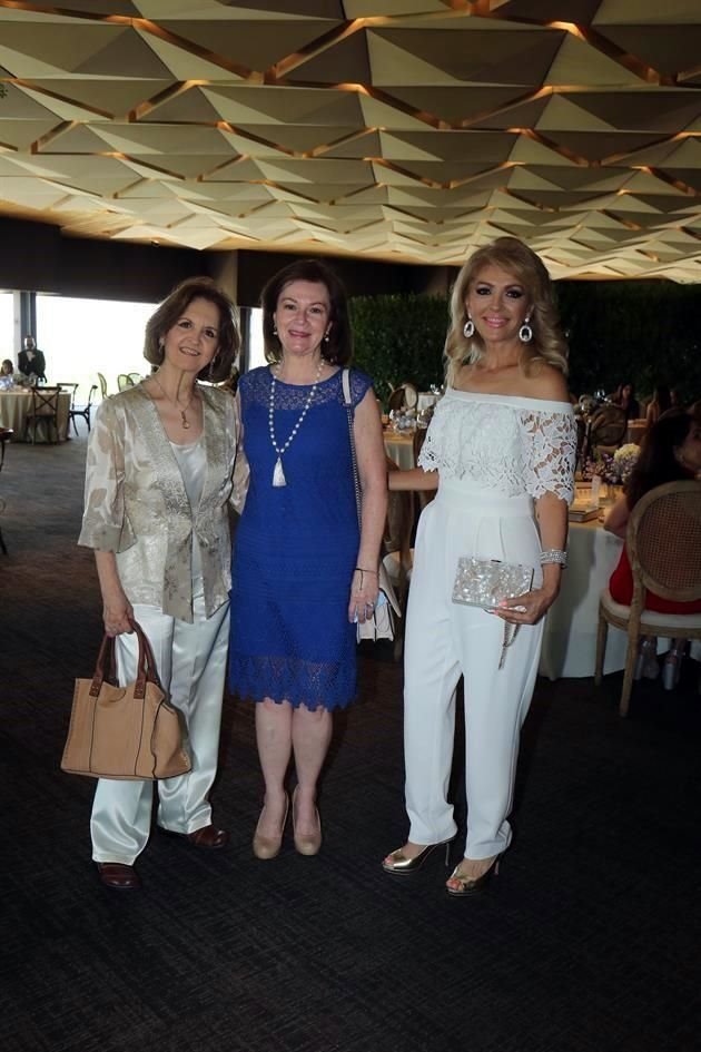 Olga Aguirre de Tamez, Roxana Gastélum de Del Río y Elsa Aguirre
