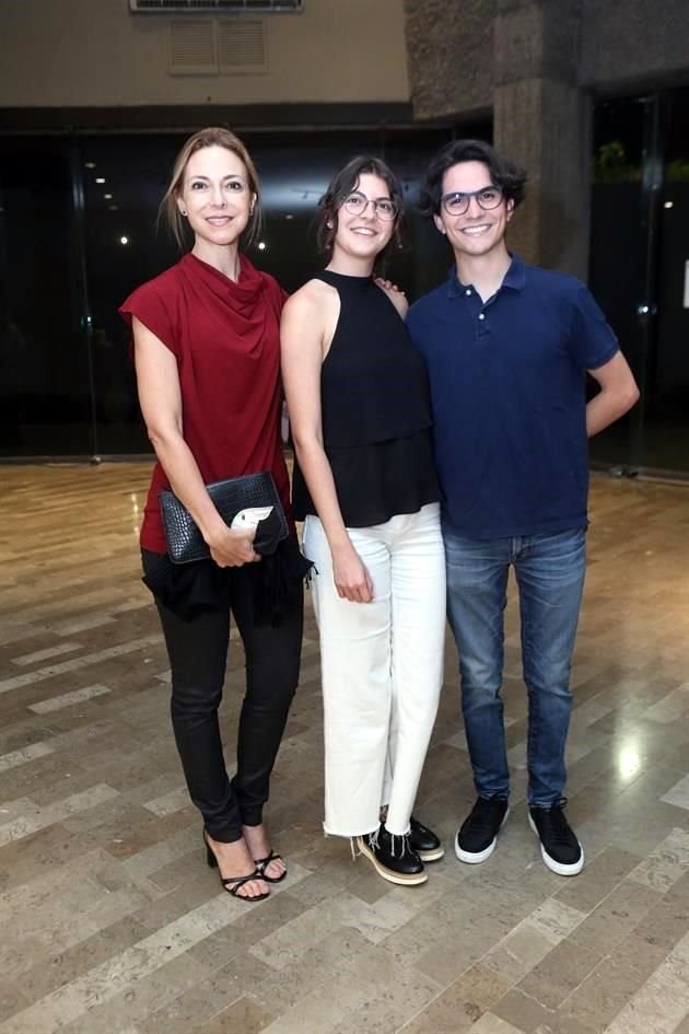 Susana Herrera, Sofía Herrera y Emiliano García