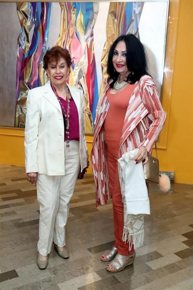 Adriana Gorena y Teresa González de Robles