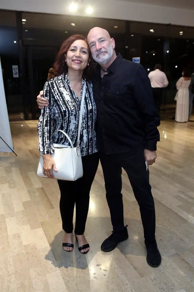 Diana Chi y Jorge Estevez