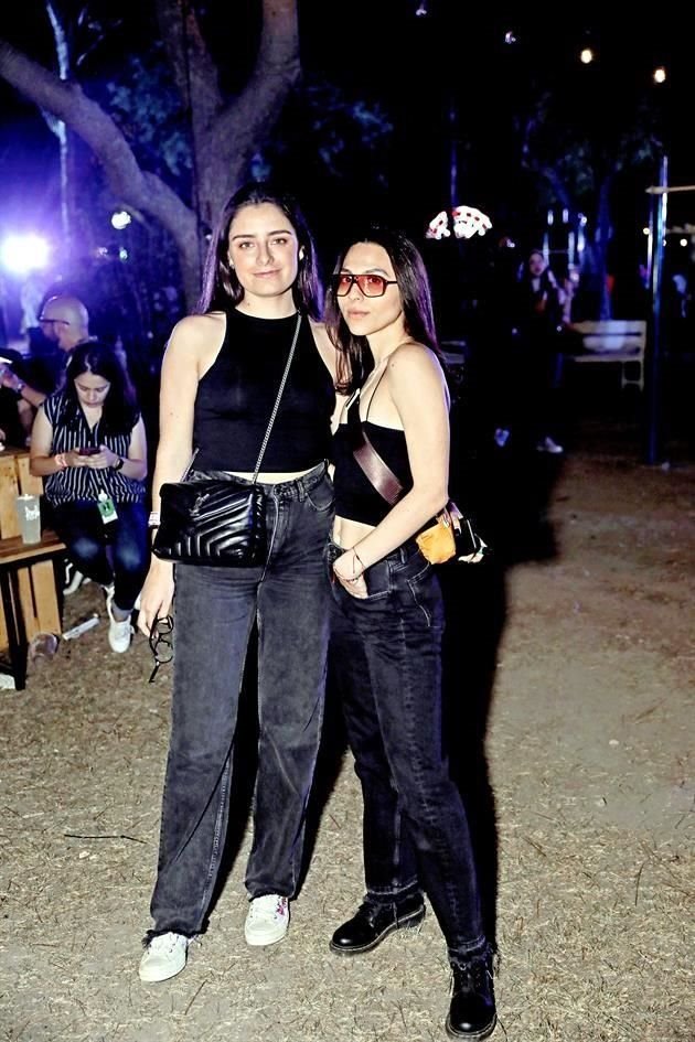 Renata Mendiola y Ana Fer Torres