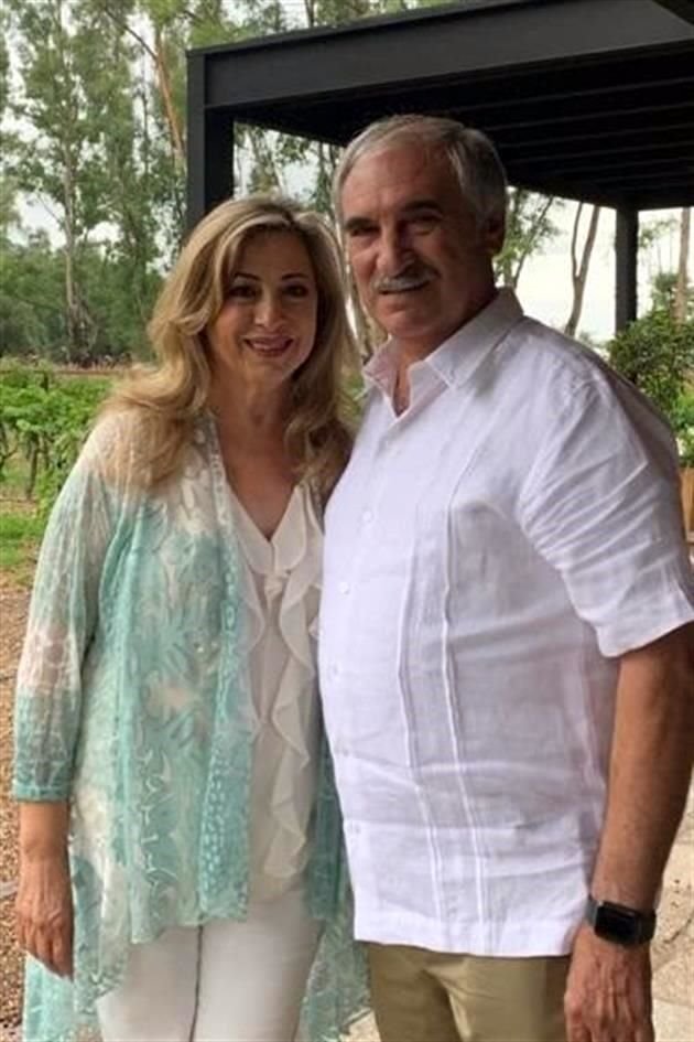 Mireya Zambrano Elizondo y José Antonio Elizondo Garza