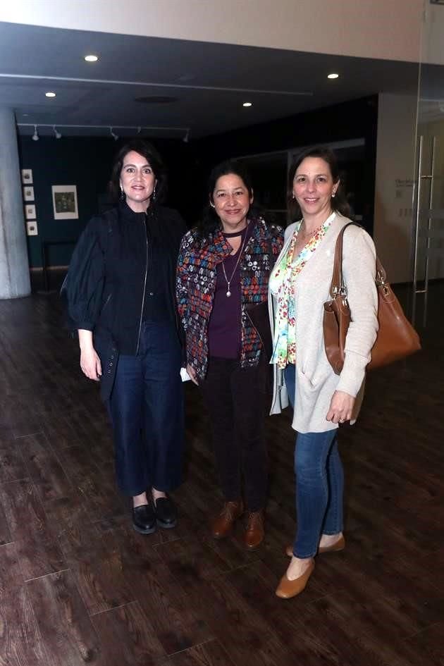 Ángeles Ramos, Susana Arica y Sara Zambrano