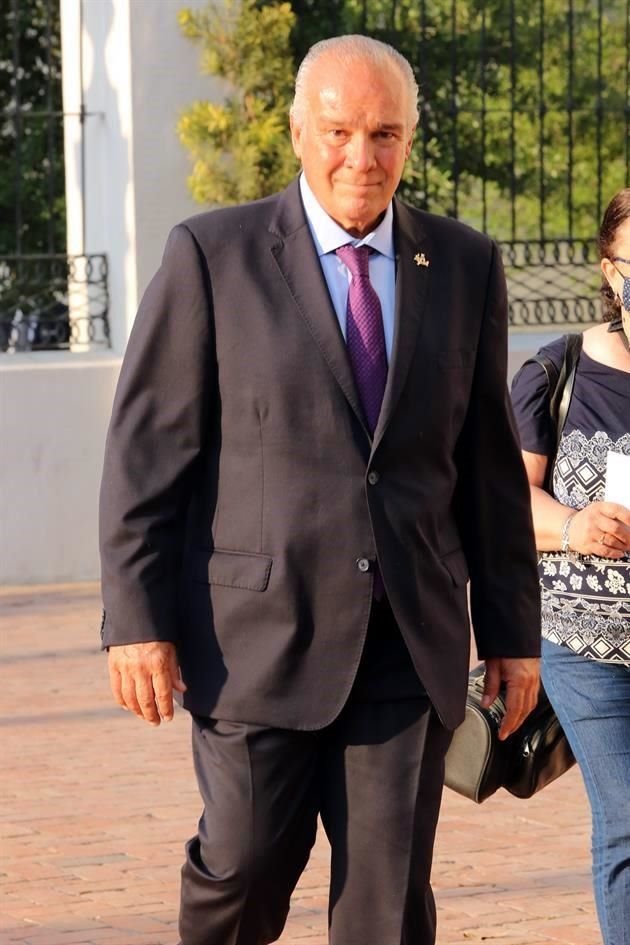 Plácido González