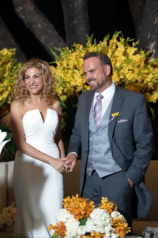 Sofía de la Garza Collado y Benito Alberto Leal Cueva