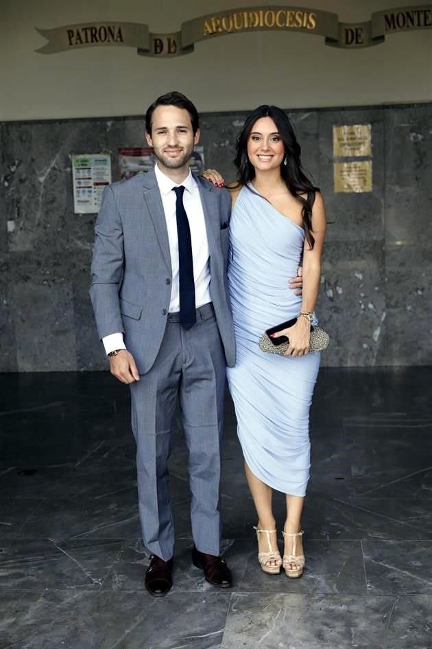 Juan Pablo Farías y Roberta Lobo