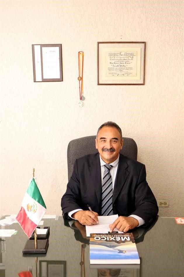Leopoldo Salinas