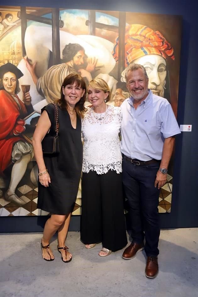 Regina de Guevara, Rocío Castelo y Guillermo Guevara