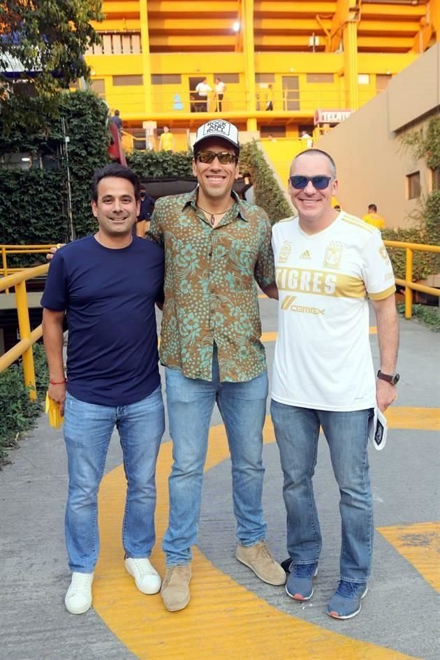 Jorge Vergara, Juan Mendoza y Gustavo Hayek