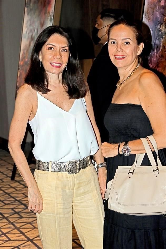 Ángeles Molina y Dora Martínez