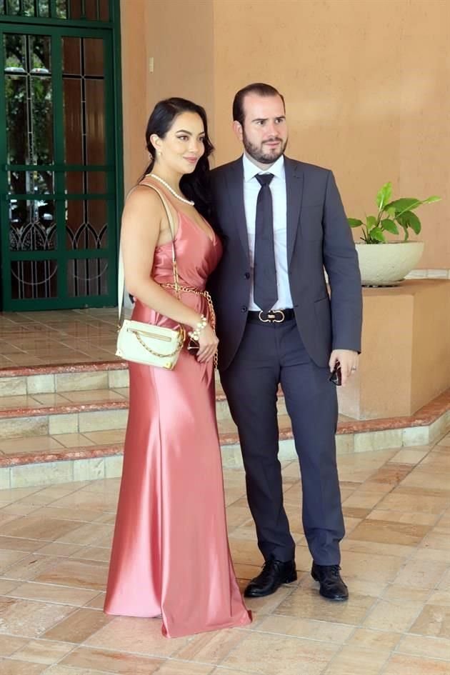 Mariana Sierra y Pedro Cázares