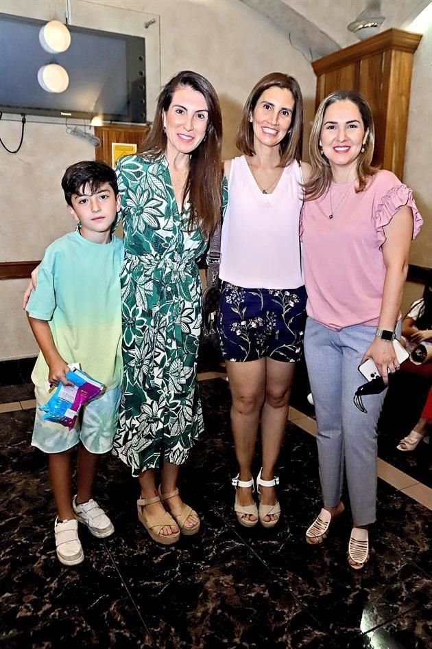 Ramiro Treviño, Karla Treviño, Daniela Ortiz Mena y Daniela Garza
