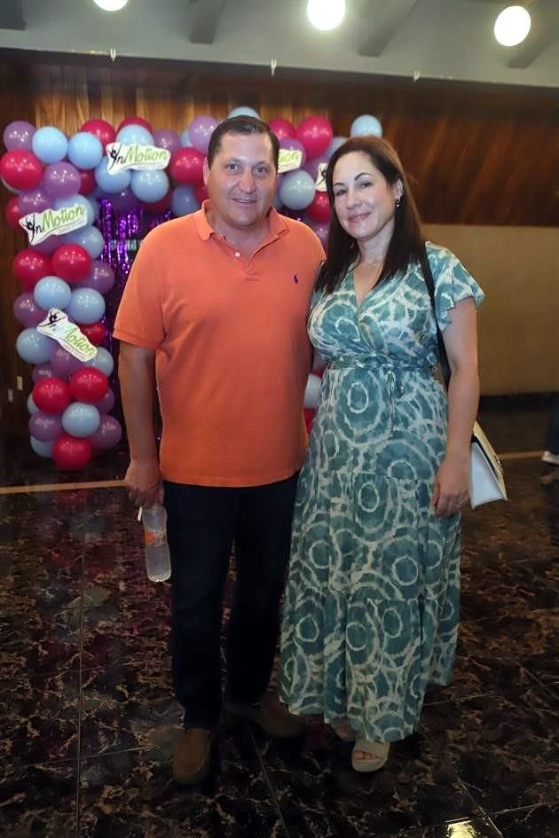 Adrián Cantú y Margarita Ibarra