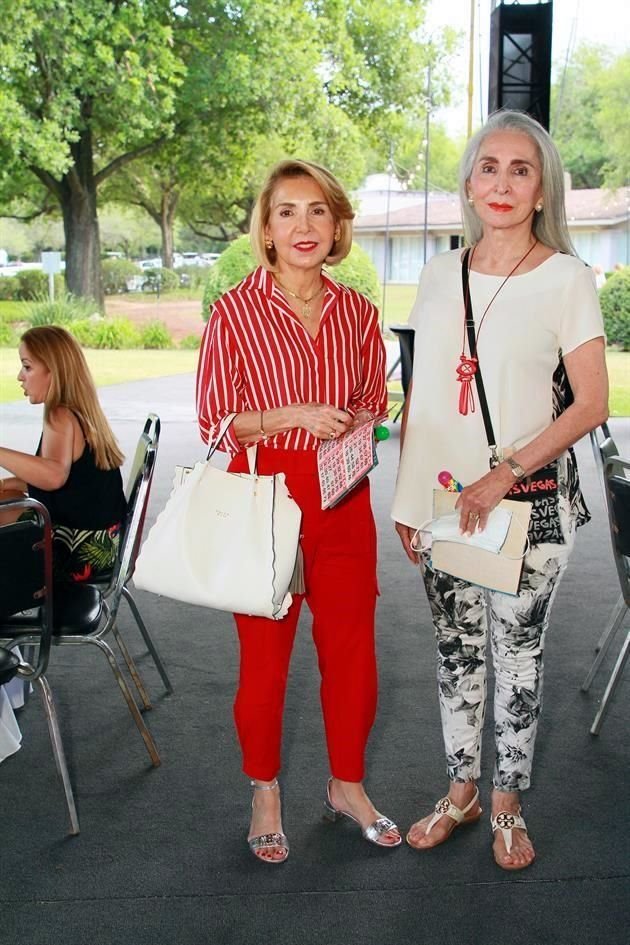 Rosario Borrás de Chandler y Leticia Olivares Guzmán