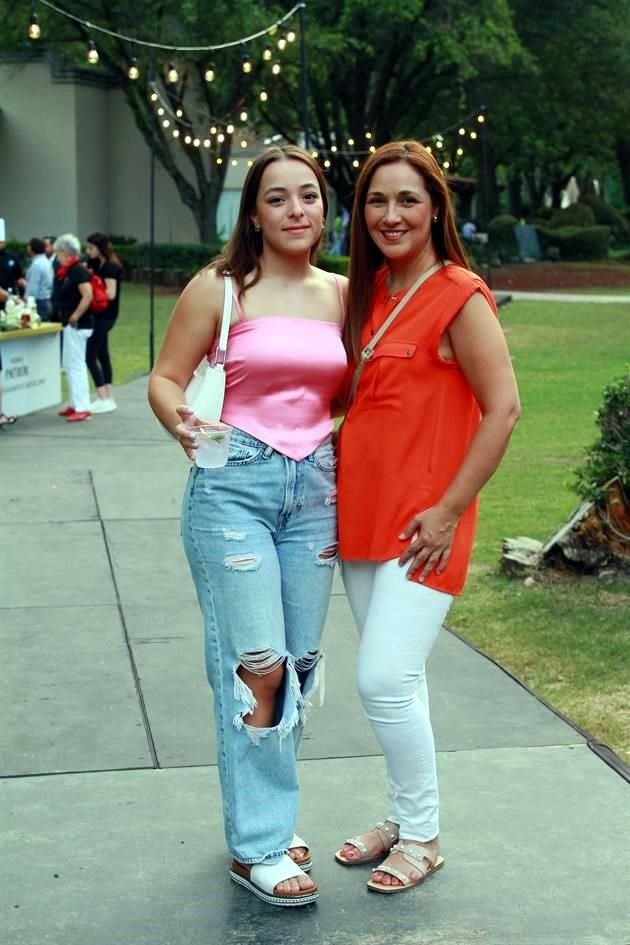 Paulina Martínez y Paty de Martínez