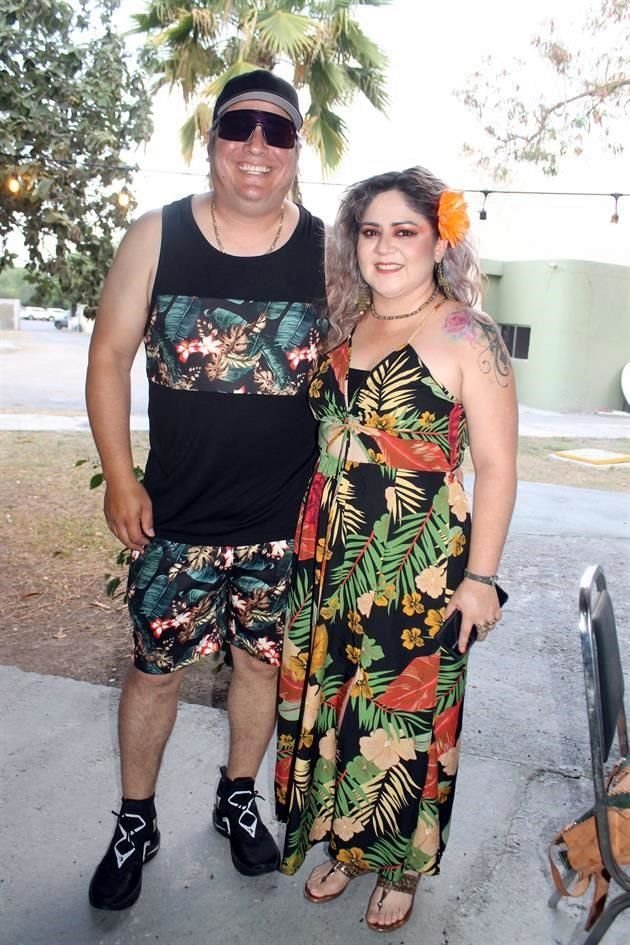 Gerardo Cabello y Alejandra Pérez