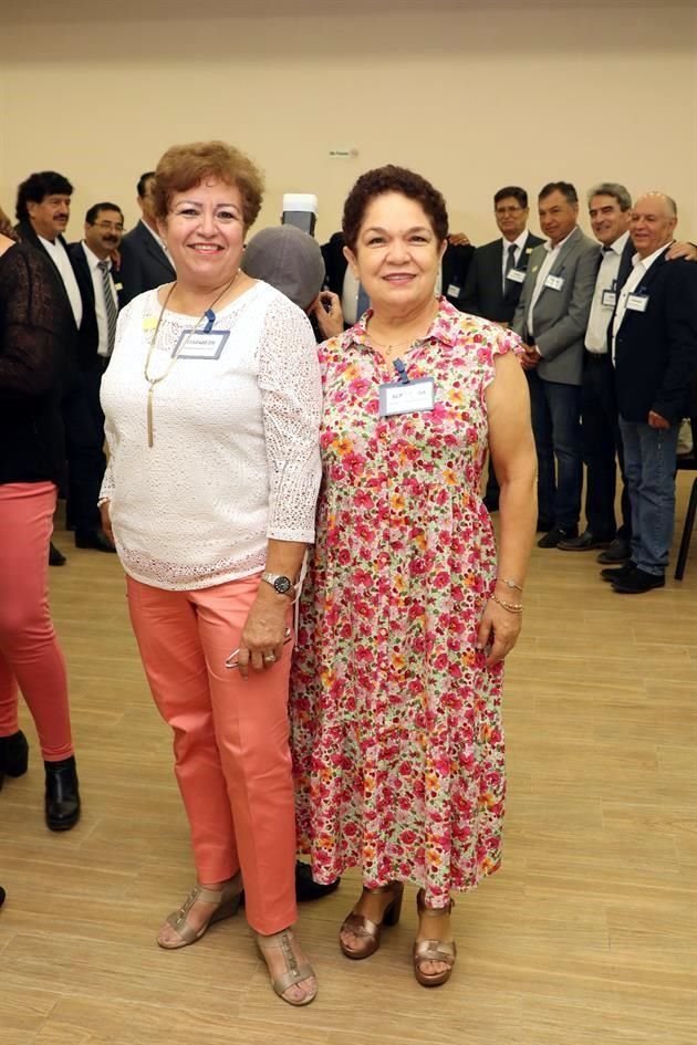 Elizabeth González y Alma Rosa Arrambide