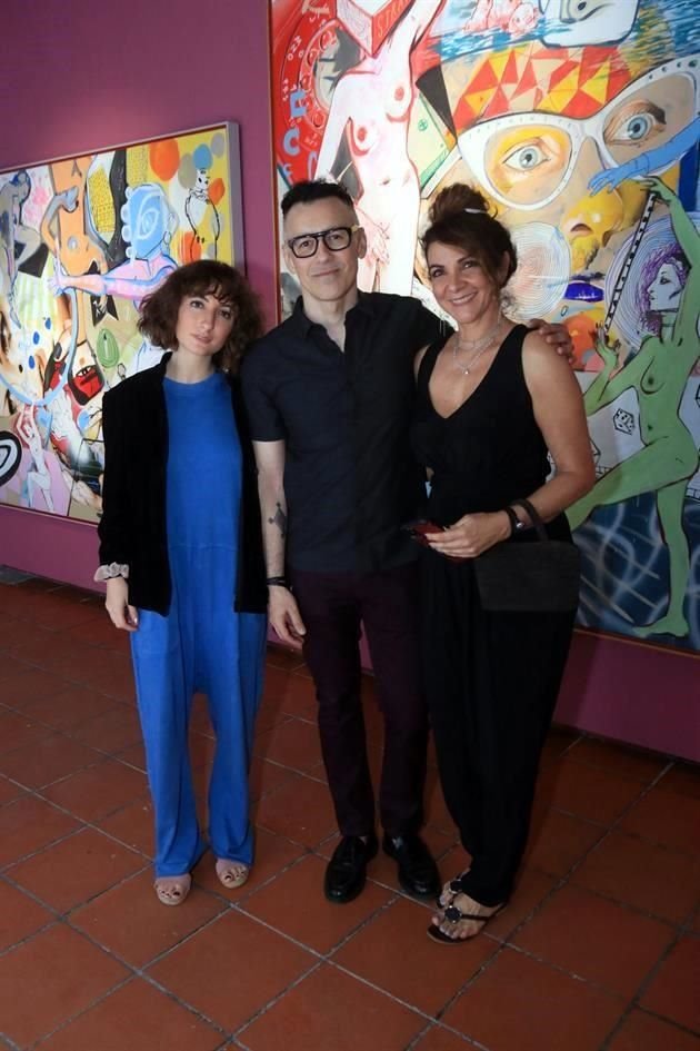 Tamara Yazbek, Carlos Escobar y Mariana Yazbek
