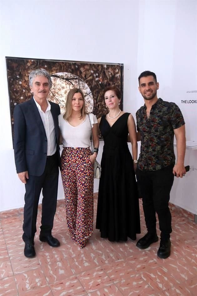 Sergio Yazbek, Ana Bárbara Caballero, Bárbara Rodríguez y Héctor Iván
